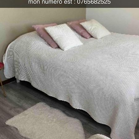 Chambre Chez L Habitant A 200 M Du Bord De Mer Port-de-Bouc Esterno foto